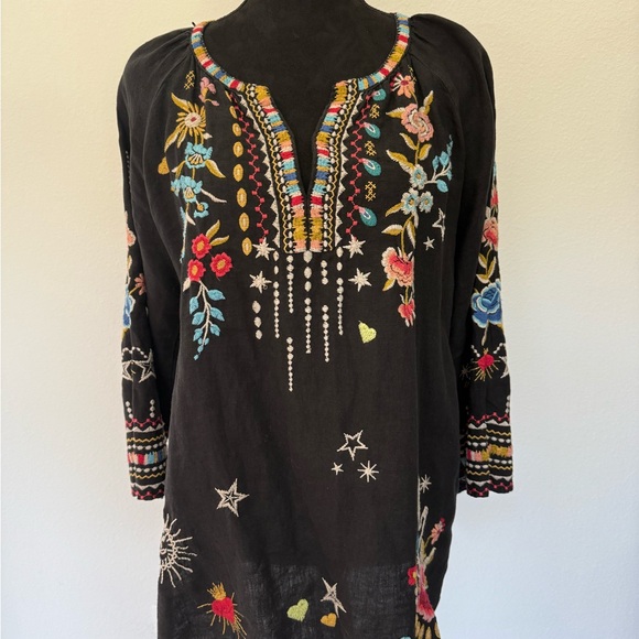 Johnny Was Maris Black Linen Tunic Top Embroidered Extra Small - Picture 2 of 4